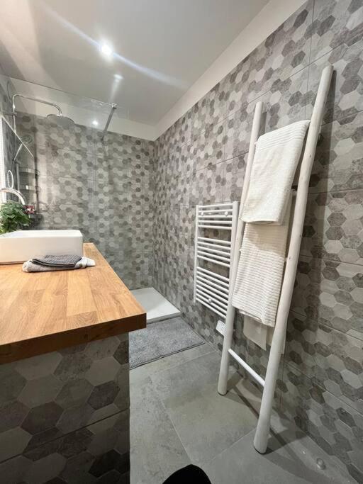 Studio Cosy Avec Terrasse Sur La Plage La Seyne-sur-Mer Eksteriør bilde