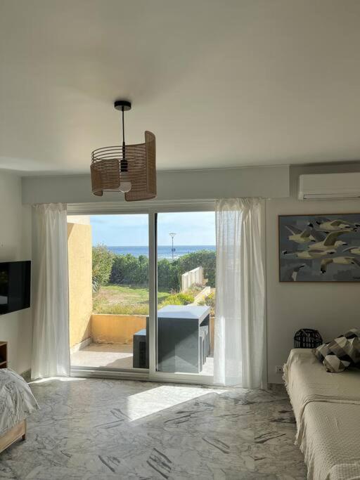 Studio Cosy Avec Terrasse Sur La Plage La Seyne-sur-Mer Eksteriør bilde